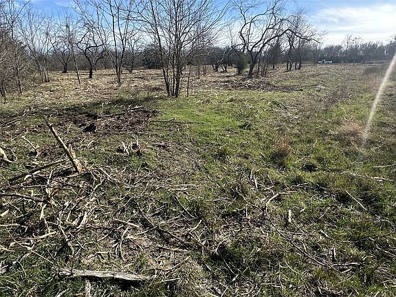 3rd image of 7077 County Road 4042