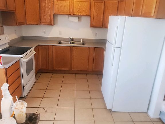 5th image of 3911-3917 Central St