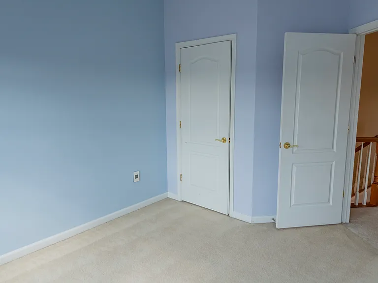 17409 Grant Cottage Dr — Photo 46