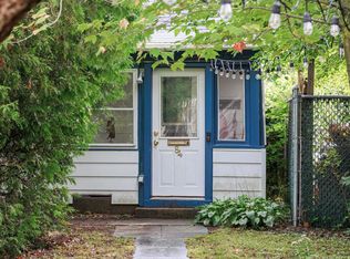 84 N Champlain St, Burlington, VT 05401