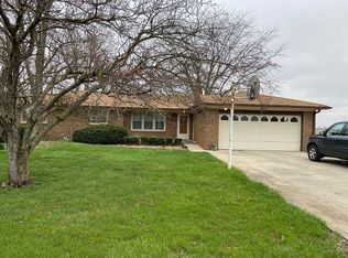 2155 S Fairview Rd, Shelbyville, IN 46176