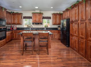 17330 Salt Mine Rd, Ramona, CA 92065