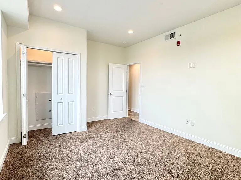 2331-33 N 33rd St. - DPD 6215 — Photo 34