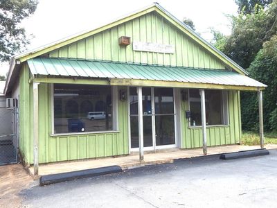 395 E Van Dorn Ave, Holly Springs, MS, 38635