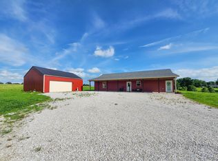 3592 County Road 1450, Moberly, MO 65270