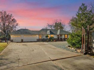 9777 Tavernor Rd, Wilton, CA 95693