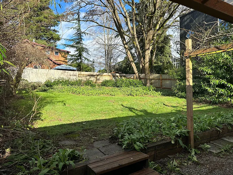390 Grow Ave NW — Photo 4