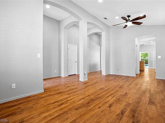 5th image of 1621 Paradise Reef Ave