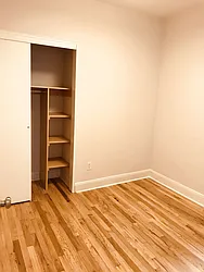 Rented by Metropolis Real Estate of Manhattan