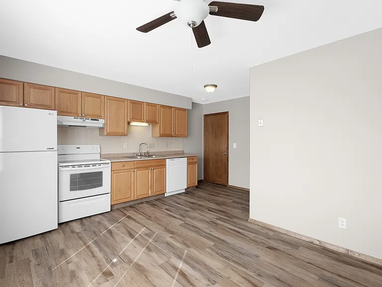 2272 N Village Dr #2272 — Photo 11