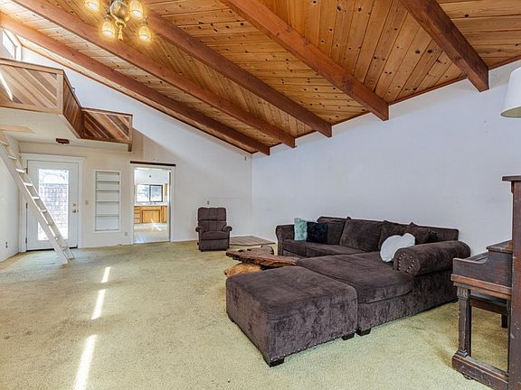 2nd image of 33 Portola Ave
