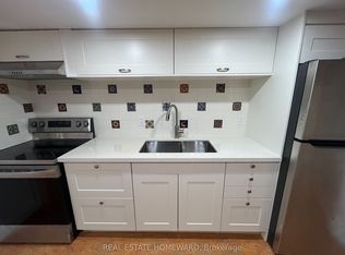 15 Richard Ave, Toronto, ON M4L1W8