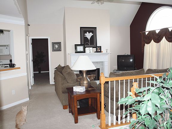 Living room 1