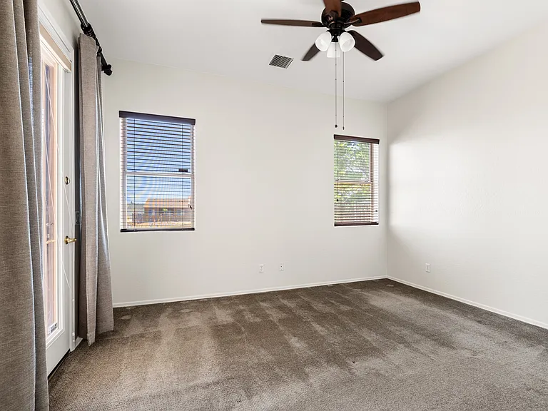 6913 E Voltaire Dr — Photo 10