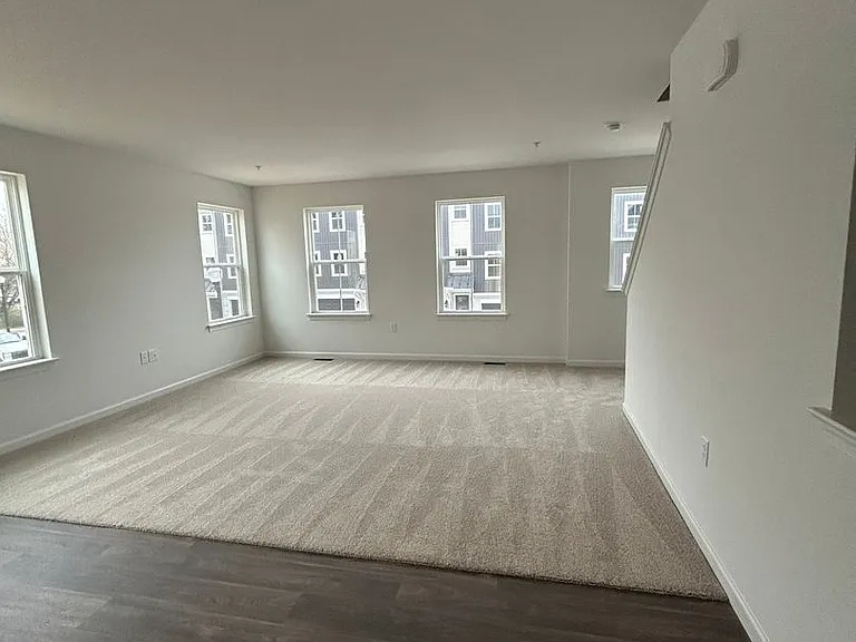 12 Meredith Way — Photo 9