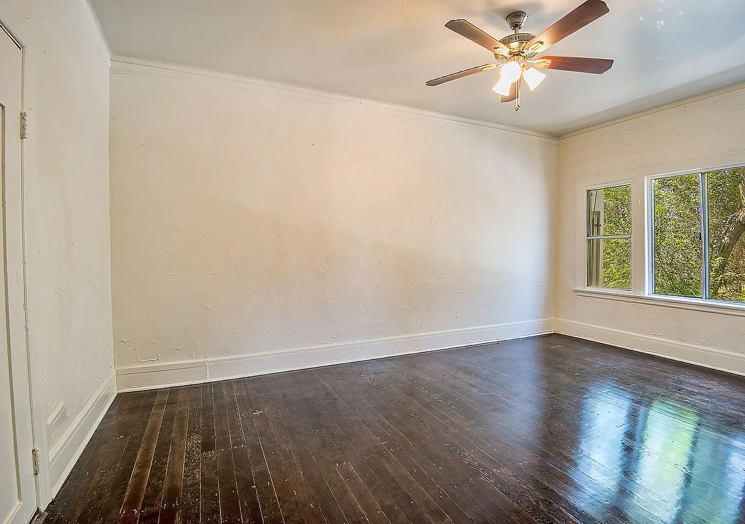 415 S. Westlake Avenue — Photo 3