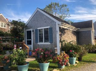 6 Shore Rd #1, Provincetown, MA 02657