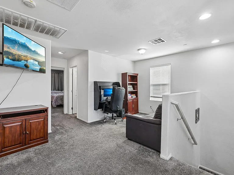 261 Melody Vista Ln — Photo 10