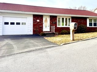 217 E Alta Ave, Altoona, PA 16601