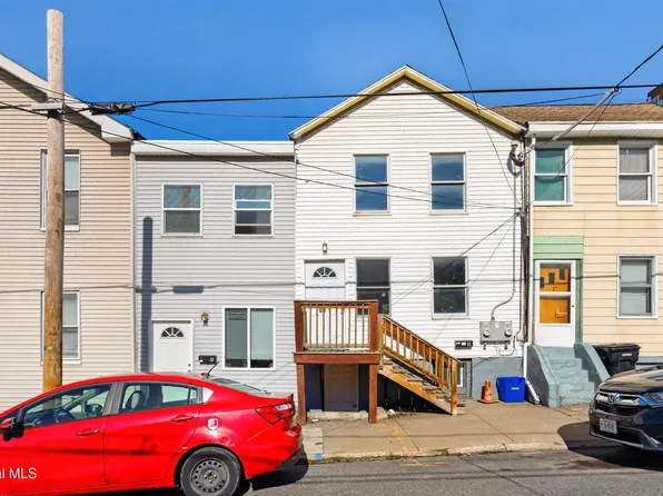 61 14th Street, Troy, NY 12180