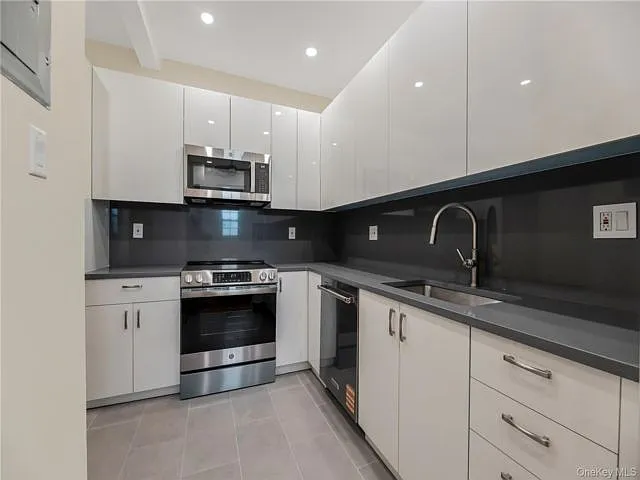 26 Pondfield Rd W #1D — Photo 8