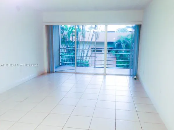 4255 N University Dr APT 205, Fort Lauderdale, FL 33351