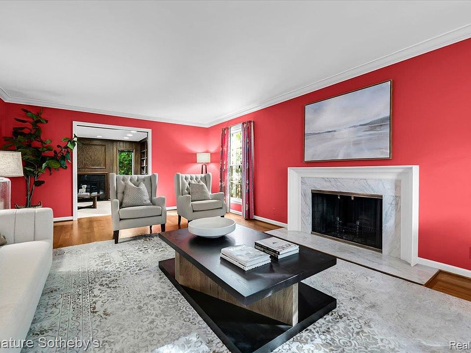 2710 Endsleigh Dr, photo 2