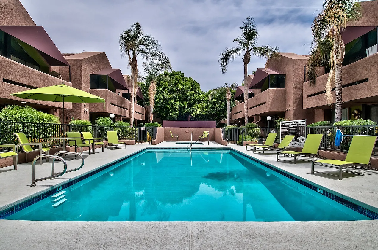 Desert Boutique Apartment Homes — Photo 2