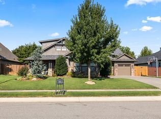 4701 Deerfield Dr, Edmond, OK 73034