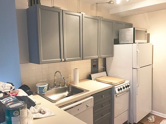 2nd image of 3420 N Lake Shore Dr APT 14J