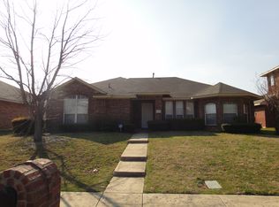 1533 Warwick Dr, Lancaster, TX 75134