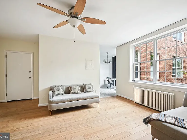 939 Longfellow St NW #205 — Photo 8