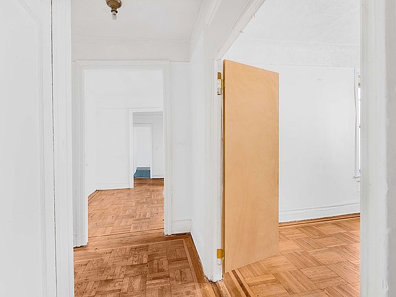 4th image of 550 Fort Washington Ave APT 5C