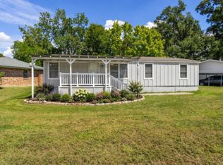 14260 Shadow Bay Dr, Willis, TX 77318