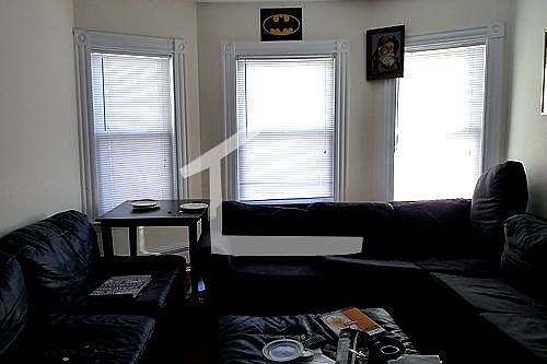 2nd image of 69 Ashford St #2SH