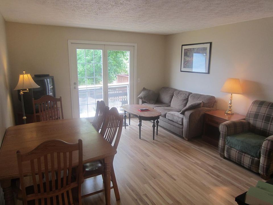 1st image of 474 Ziegler Dr