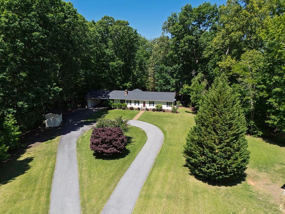 1st image of 76 Mustang Rd