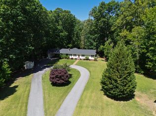 76 Mustang Rd, Buffalo Junction, VA 24529
