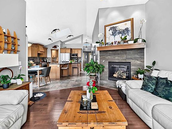 5th image of 1 N Glenvista Pl
