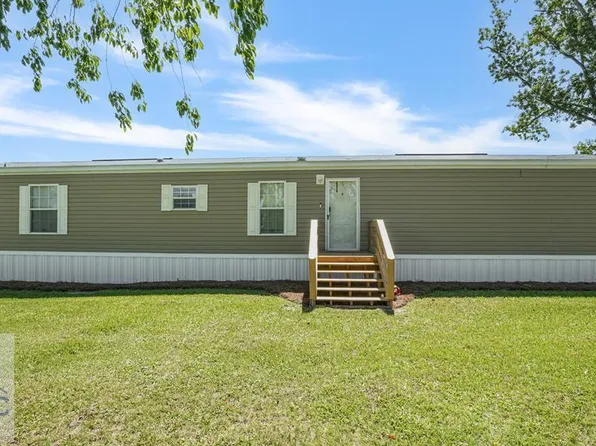 504 Grace St, Screven, GA 31560