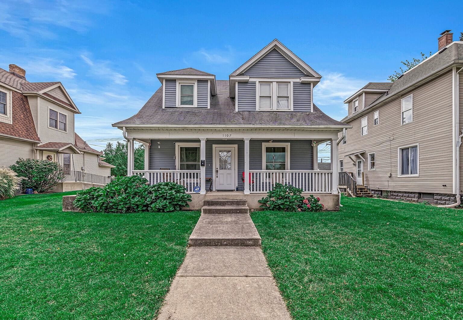 1107 W Lincolnway St, Mishawaka, IN 46544 MLS 202333801 Zillow