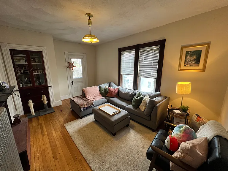 211 Holland St #2R — Photo 34