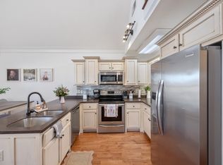 222 Fairway Villa Ln, Decaturville, TN 38329