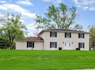 4 Rolling Grn, Mattoon, IL 61938