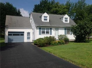 144 Rexford Dr, Hermitage, PA 16148