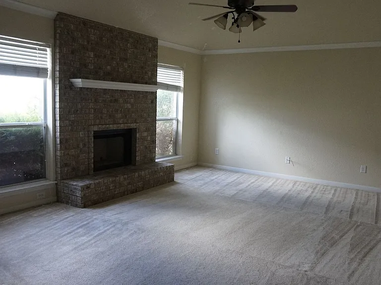 5404 Hunters Ridge Trl — Photo 5