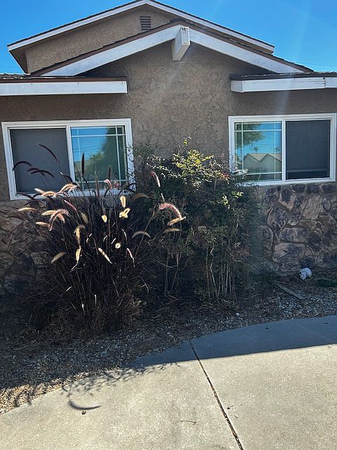 1st image of 348 Broderick Ave