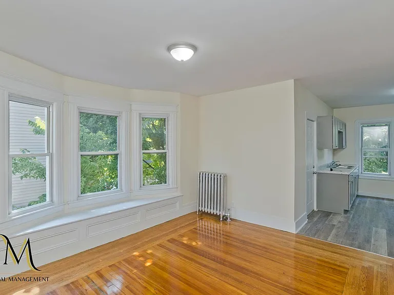 20 Sachem St — Photo 6