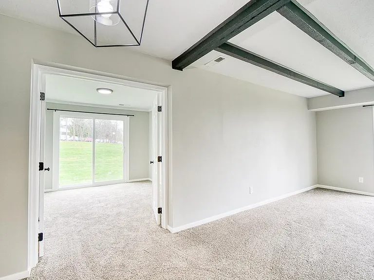 1675 Cedarwood Dr #B — Photo 11
