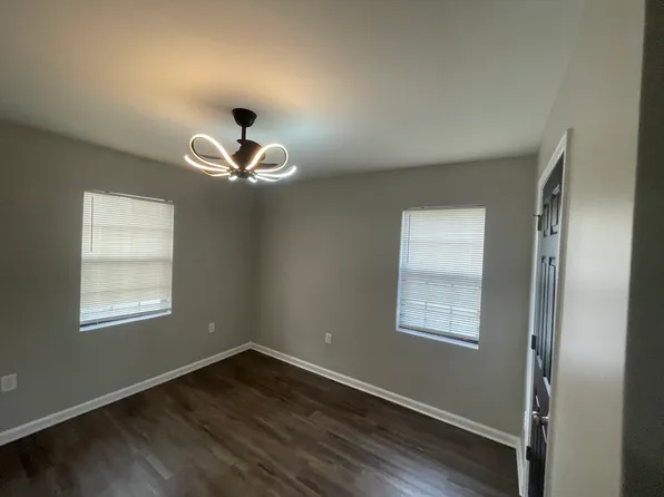 3724 Longmont Dr, Memphis, TN 38128